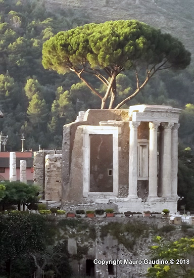 foto tempio della vestale cossina di tivoli